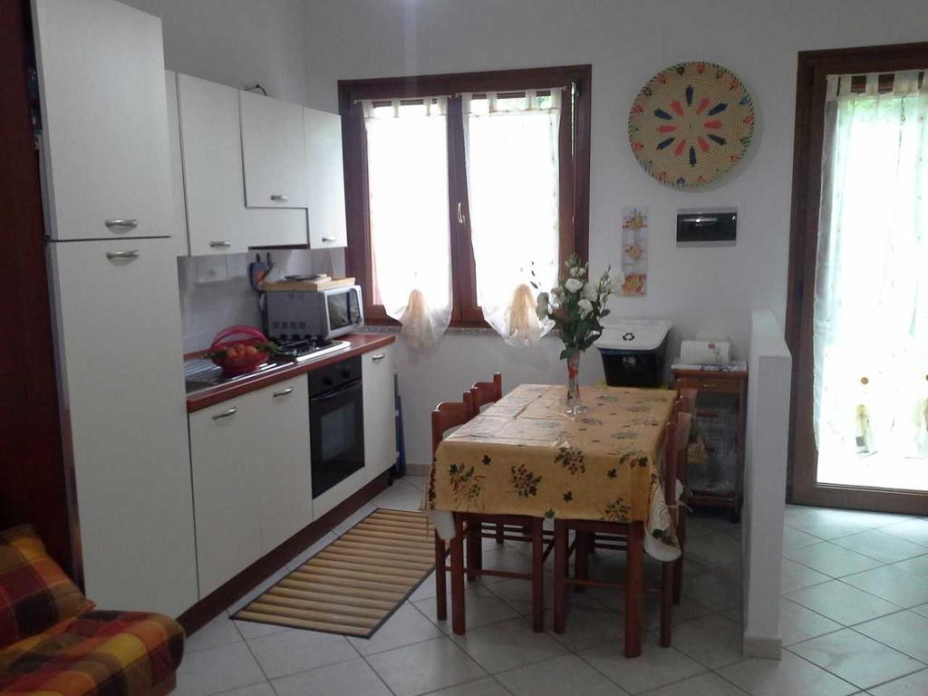 Lovely House Daire Nebida Dış mekan fotoğraf